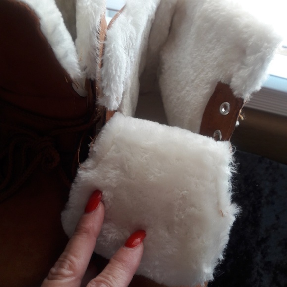 NWT SQL HEAVY DUTY HIKING BOOTS - Picture 2 of 5